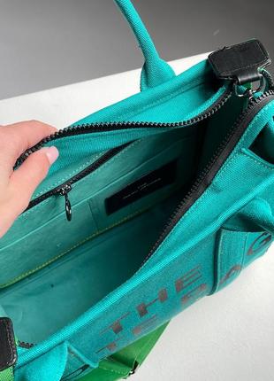 Жіноча сумка шопер велика популярна marc jacobs medium tote bag  з широким ремінцем текстиль.7 фото