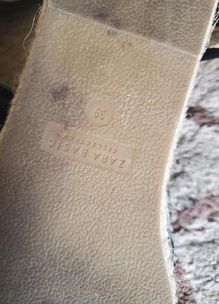 Босоножки фирменные zara
