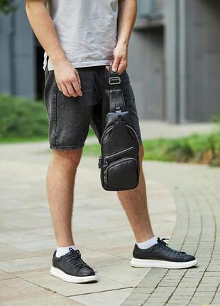 Мужская сумка-слинг кожаная черная tiding bag - m120948 фото