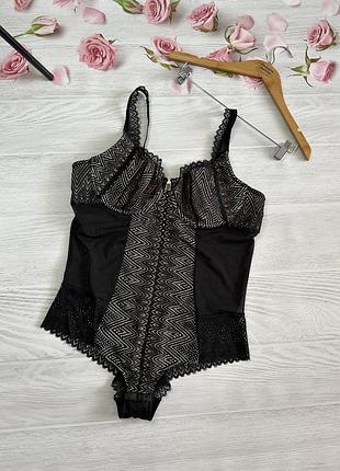 Красивый боди на пышные формы simply be