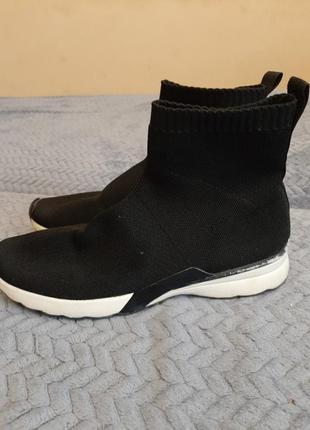 Кросівки-снікерси zara38р( 24,5-25см)