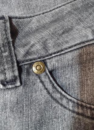 Pierre cardin серые стрейчевые джинсы 40/42евр.9 фото
