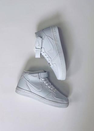 Зимові кросівки nike air force5 фото