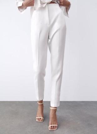 Білі брюки с стрілами класичні брюки з високою посадкою zara белые прямые брюки на резинке