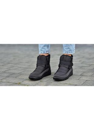 Дутики женские зимние короткие черные, дутіки жіночі короткі модні чорні зимові4 фото