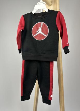 Дитячий костюм jordan2 фото
