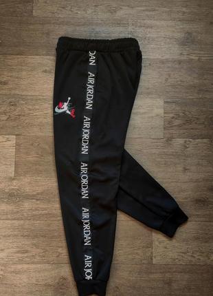 Штаны air jordan nike черные джогеры с лампасами мужские спортивные оригинальные