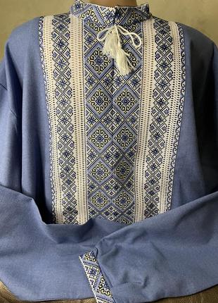 Стильна чоловіча вишиванка на синьому полотні. tm savchukvyshyvka. ч-17446 фото
