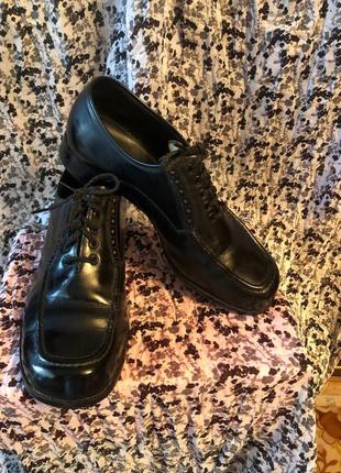 Кожаные  черные  туфли  "chori"  japah    42 р.1 фото
