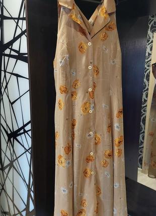 Шифоновое платье миди в цветочный принт на пуговицах с отложным воротником 44-463 фото