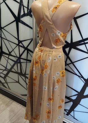Шифоновое платье миди в цветочный принт на пуговицах с отложным воротником 44-466 фото