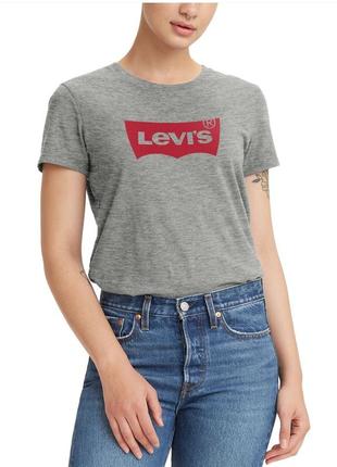 Футболка levis