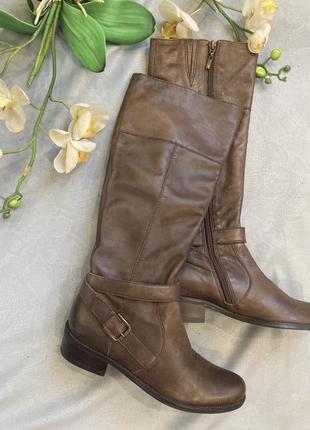 Шкіряні чобати andre  в стилі zara clarks