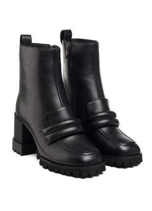 Ботинки зимние черные кожаные на каблуке 1593ц