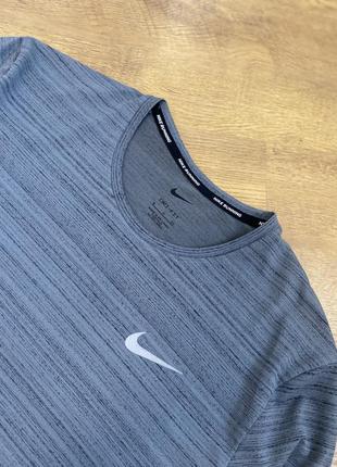 Nike футболка для спорта3 фото