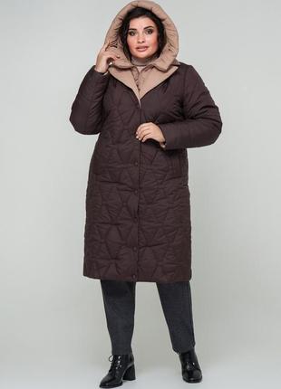 Трендове зимове жіноче пальто зі стьобаної  плащової тканини з капюшоном, великі розміри5 фото