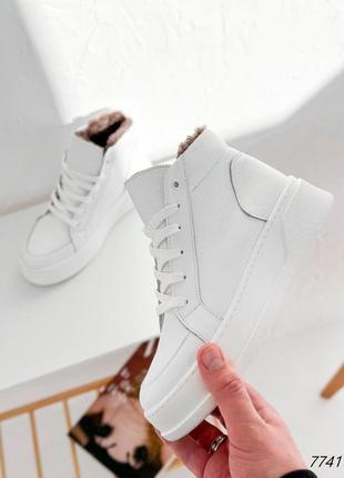 Белые натуральные кожаные зимние высокие кроссовки кеды на толстой подошве кожа зима флотар2 фото