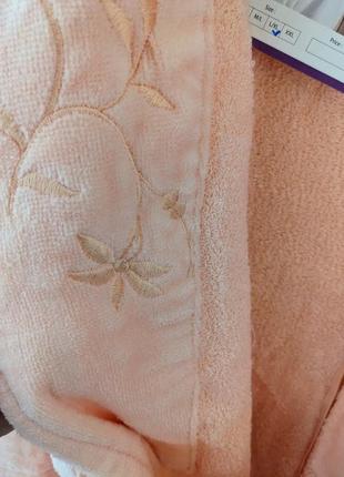Женский длинный махровый халат персиковый virginia secret5 фото