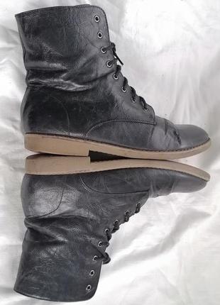 Женские демисезонные ботинки на шнуровке4 фото