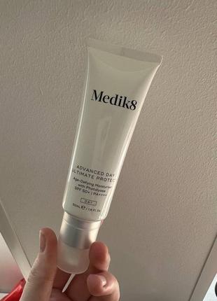 Зволожуючий сонцезахисний medik8 advanced day ultimate protect spf 50+ та pa+++4 фото