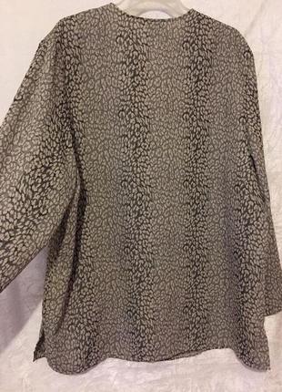 Легкий женский батал пиджак блуза прямого кроя от итальянского бренда3 фото