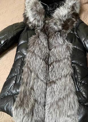 Зимняя куртка с натуральным мехом чернобурка2 фото