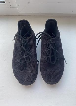 Кросівки чорні adidas 33 розмір3 фото