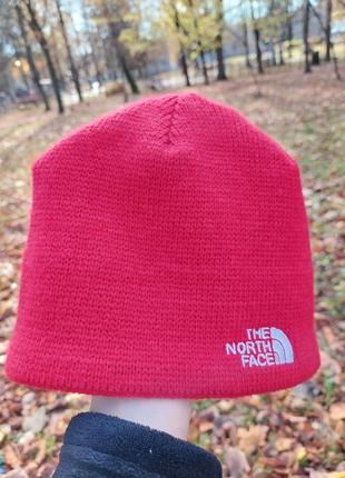 Шапка красная the north face bones recycled beanie унисекс