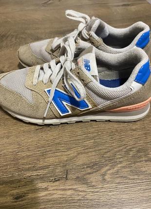 Кросівки new balance