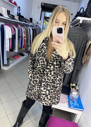 Пальто шерстяне