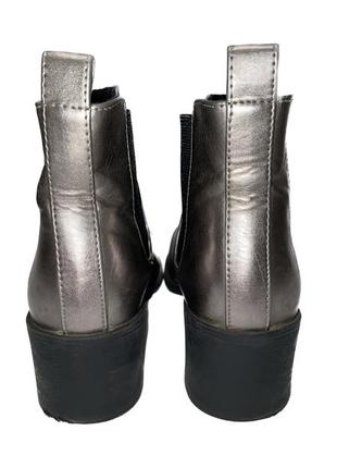 Серебристые ботинки с резиновыми вставками по бокам h&m4 фото