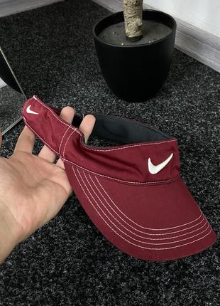 Козырек nike