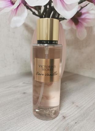 Парфюмированный увлажняющий спрей victorias secret bare vanilla.