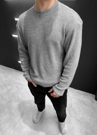 Стильный мужской вязаный свитер