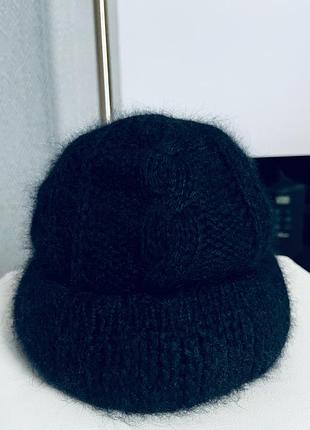 Гарна  шапка 70% ангора 30% шерсть