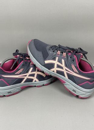 Беговые кроссовки для зала asics gel venture 83 фото