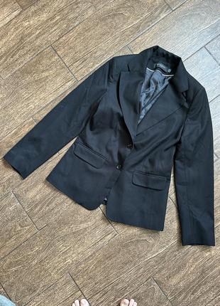 Красивый классический черный брендовый пиджак.6 фото