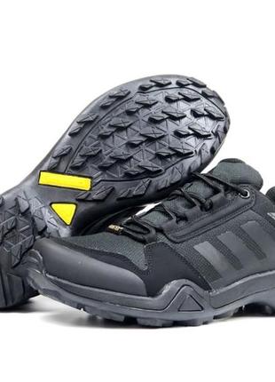 Зимние кроссовки adidas terrex