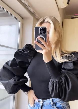 Гольф з об’ємними рукавами