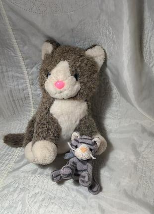 М'які іграшки котики одним лотом.