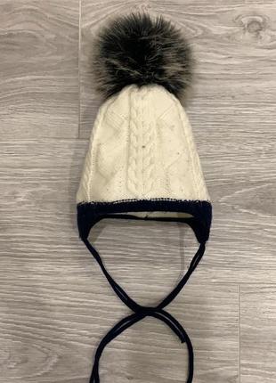 Зимняя теплая шапка с помпоном на девочку2 фото