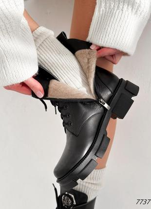 Стильные черные зимние женские ботинки берцы кожаные,натуральная кожа и шерсть на зиму4 фото