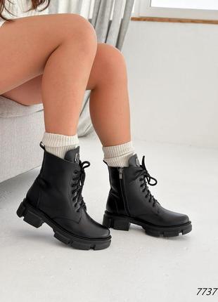 Стильные черные зимние женские ботинки берцы кожаные,натуральная кожа и шерсть на зиму1 фото