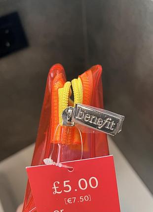 Косметичка benefit