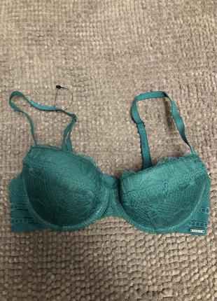 Бюстгальтер