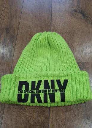 Шапка детская dkny