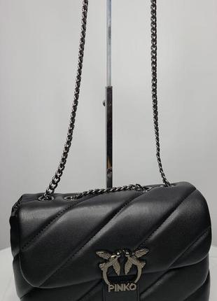 Красива жіноча шкіряна сумка чорна стьобана крос-боді багет в стилі pinko на ланцюжку через плече туреччина10 фото