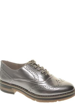 Туфлі броги сіро-срібні tamaris1 фото