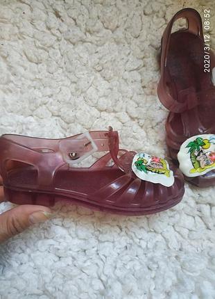 Босоножки