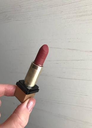 Guerlain kiss kiss matte матовая помада3 фото